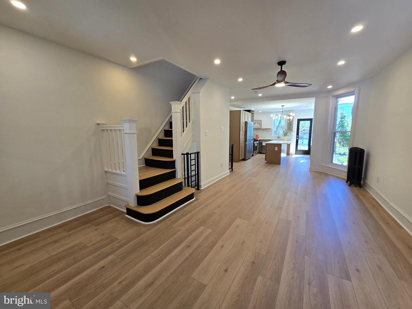 6118 Walton Ave Property Photo 4
