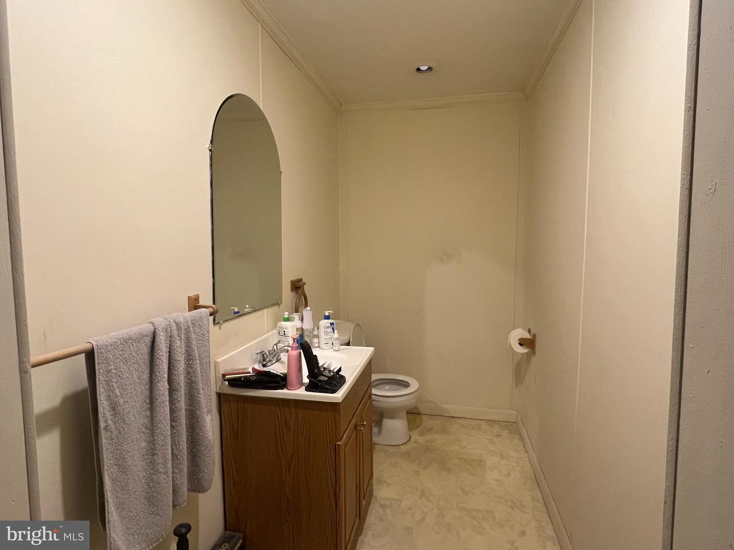 2716 Orthodox St Property Photo 10