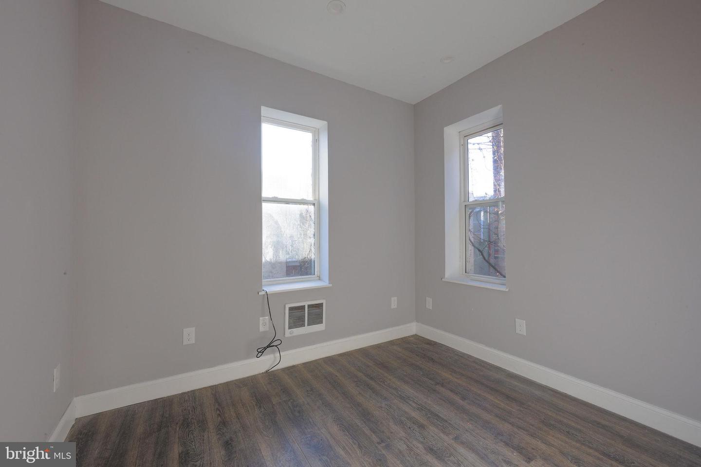245 N Ruby St Property Photo 19