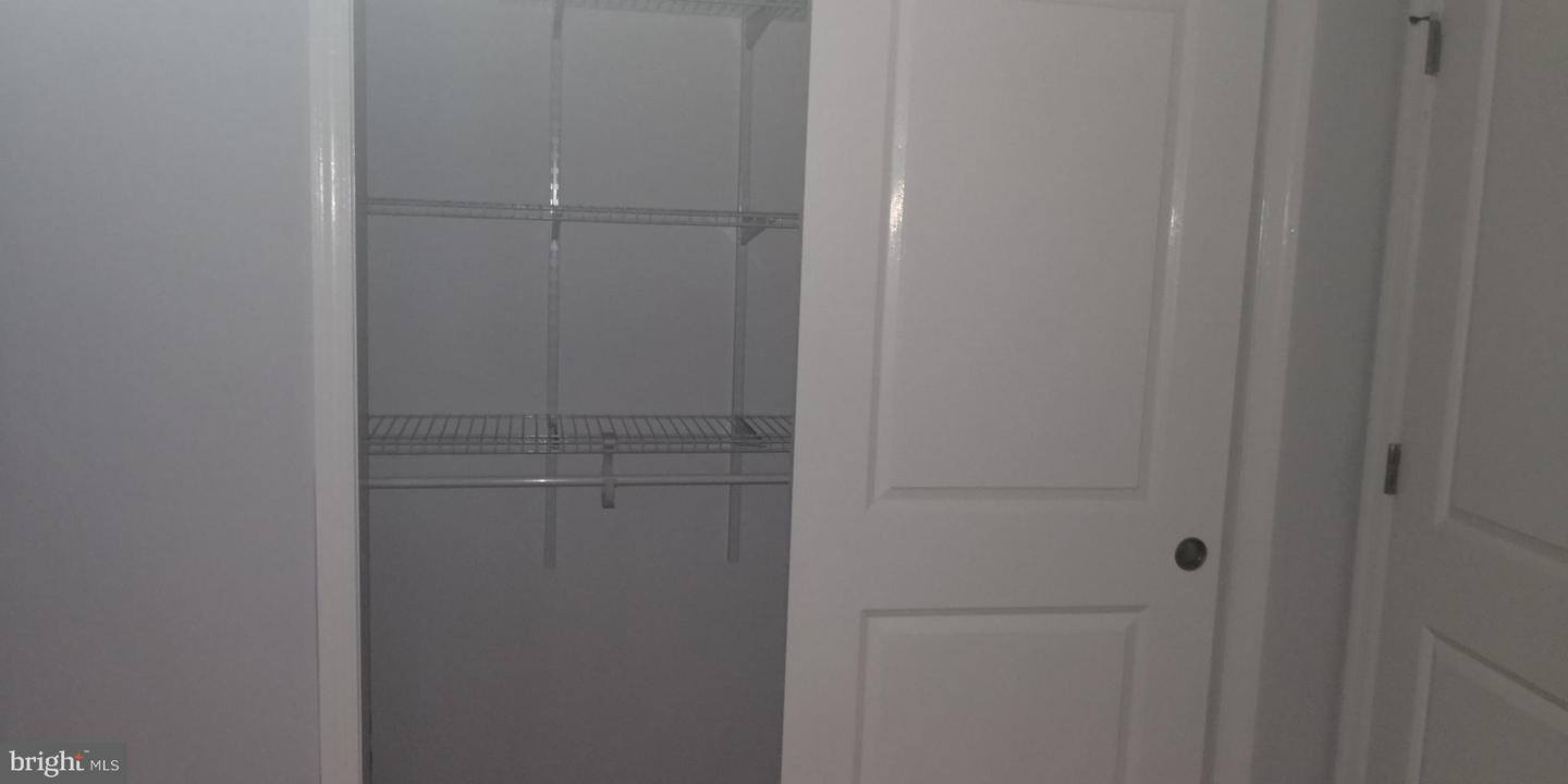 1008 Green St Property Photo 28