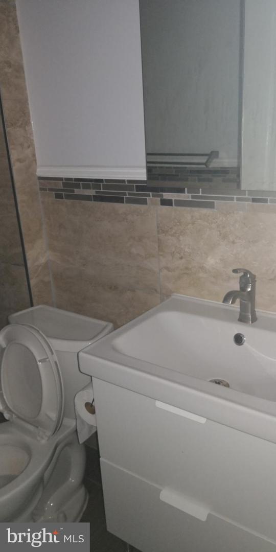 1008 Green St Property Photo 31