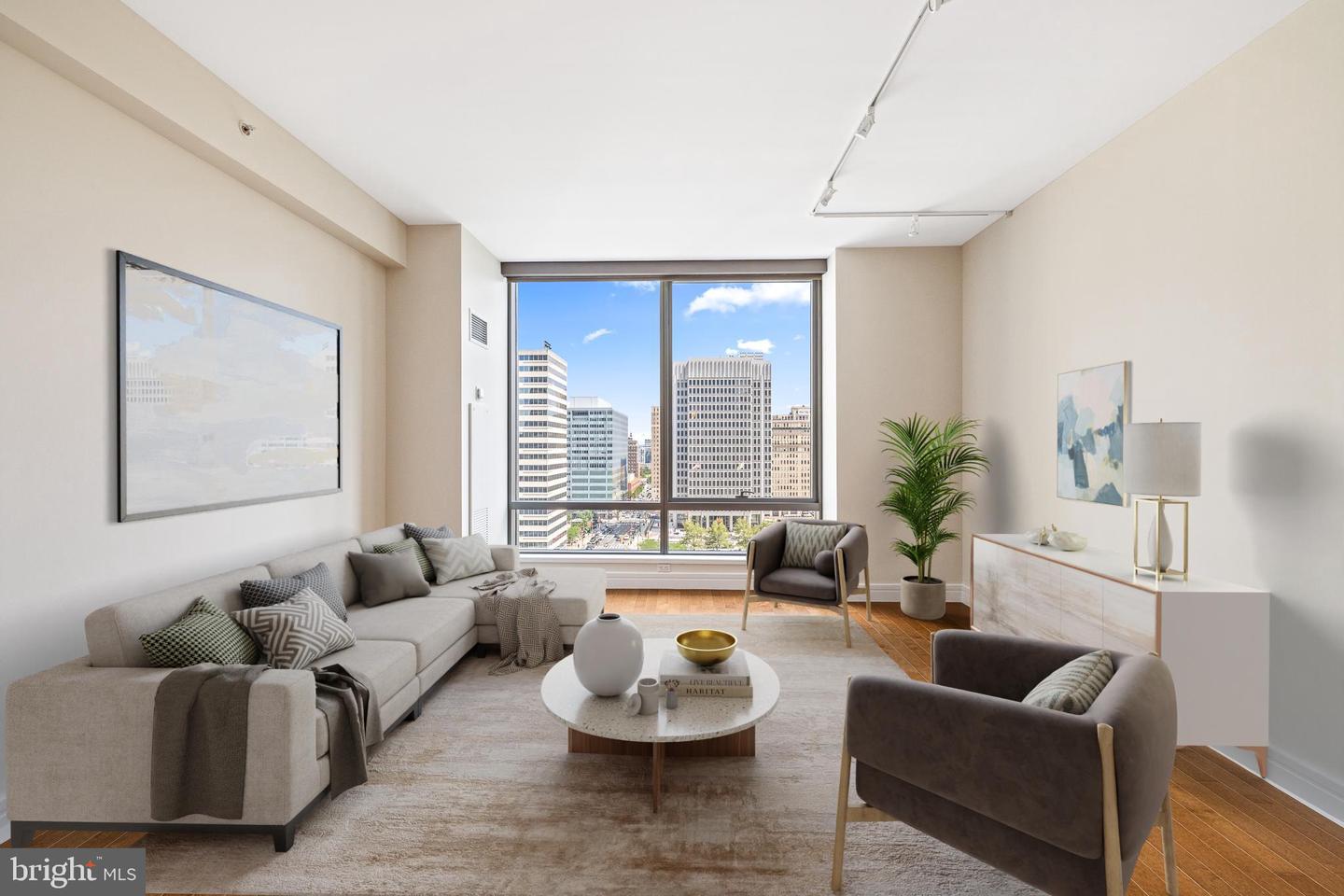 1414 S PENN SQ #14E Property Photo 1