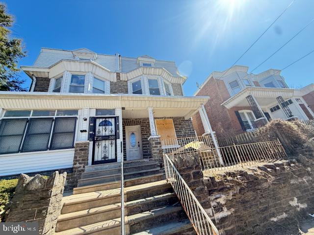 5943 N Marvine St Property Photo 1