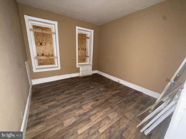 5943 N Marvine St Property Photo 9