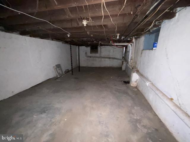 5943 N Marvine St Property Photo 14
