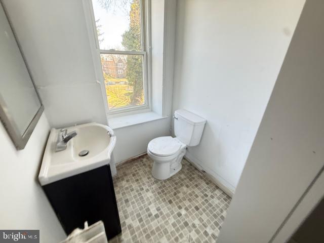 5943 N Marvine St Property Photo 19