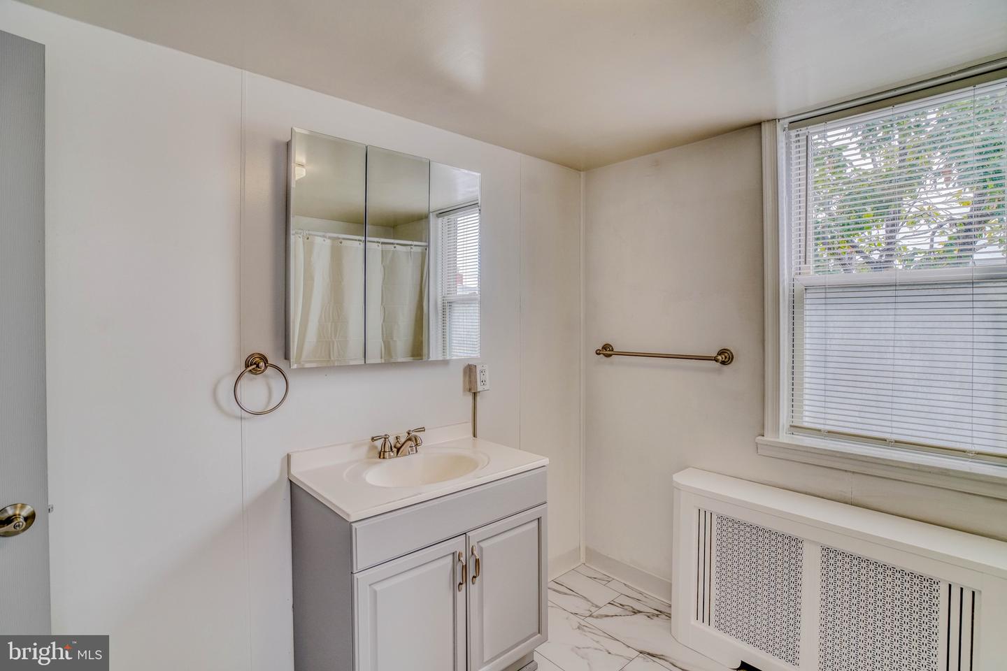 3271 Edgemont St Property Photo 20