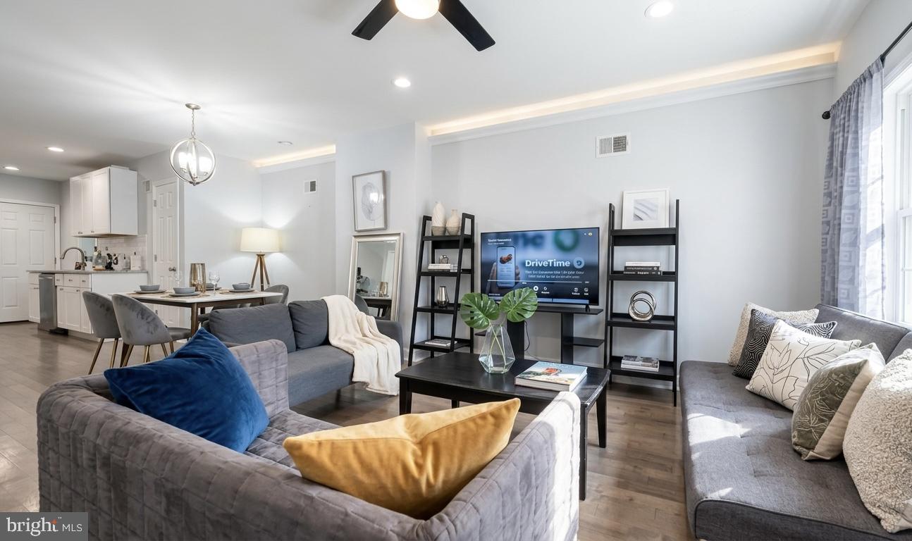 4113 Spring Garden St Property Photo 1