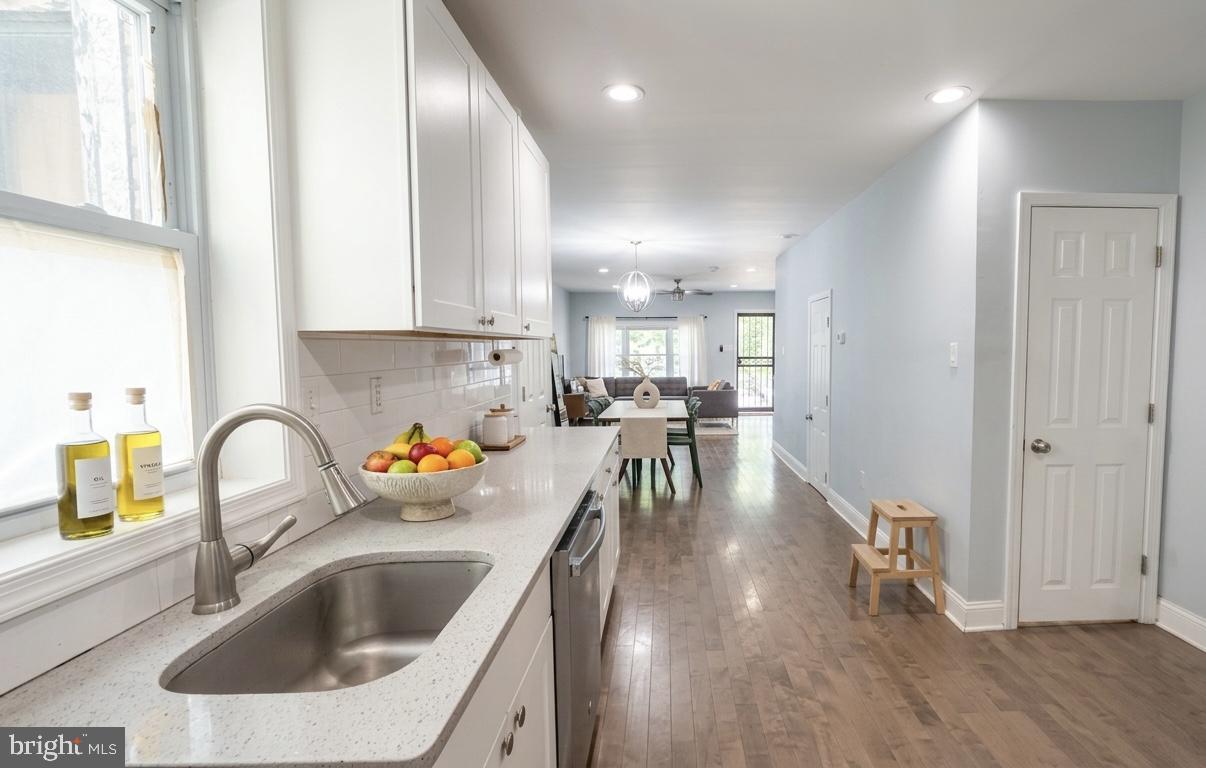 4113 Spring Garden St Property Photo 9