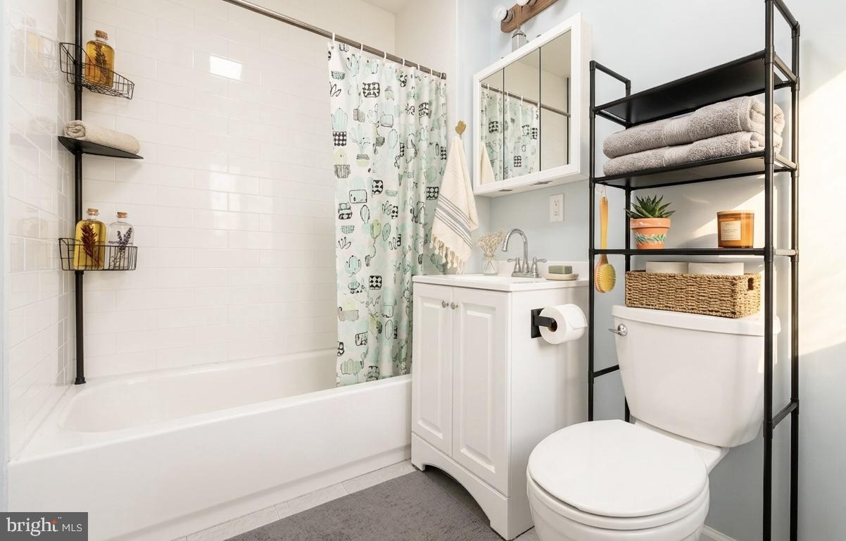 4113 Spring Garden St Property Photo 17