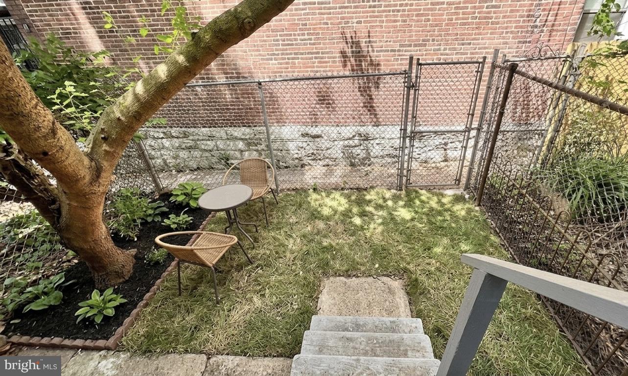 4113 Spring Garden St Property Photo 18
