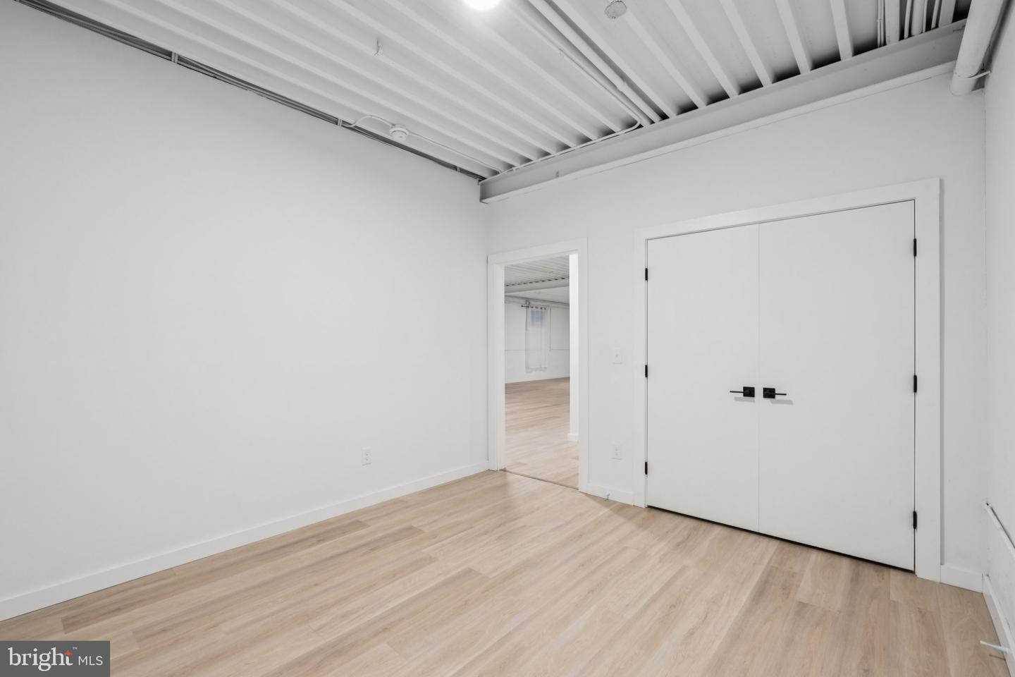 1116 N Bodine St #c Property Photo 21