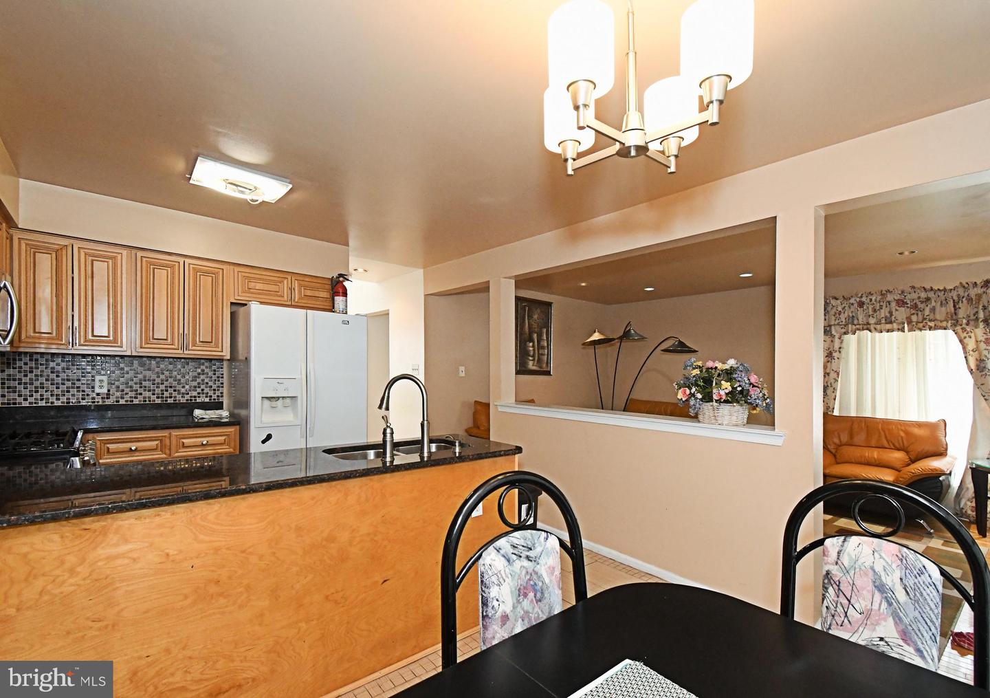 806 Saint Christopher Ln Property Photo 22