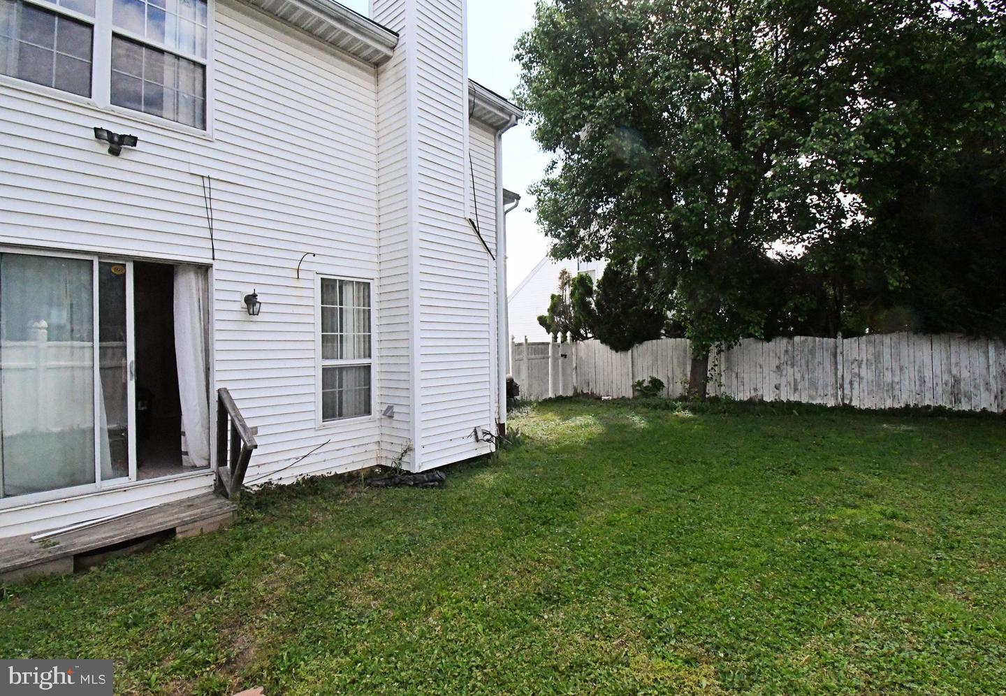 806 Saint Christopher Ln Property Photo 51