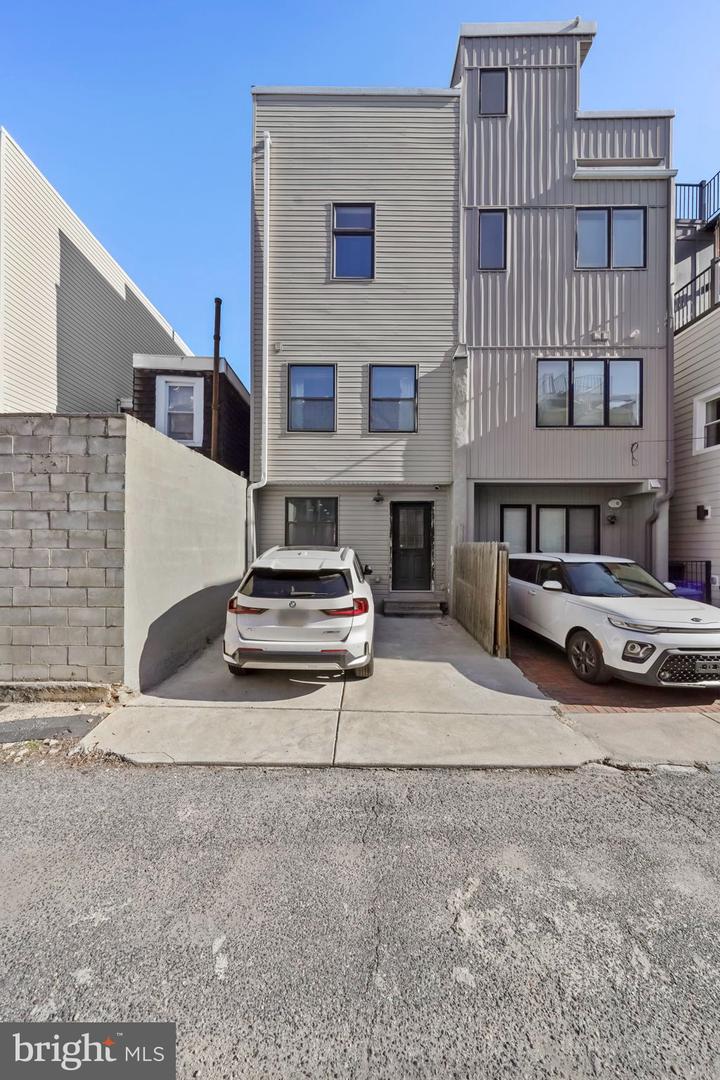 2006 Saint Albans St Property Photo 33