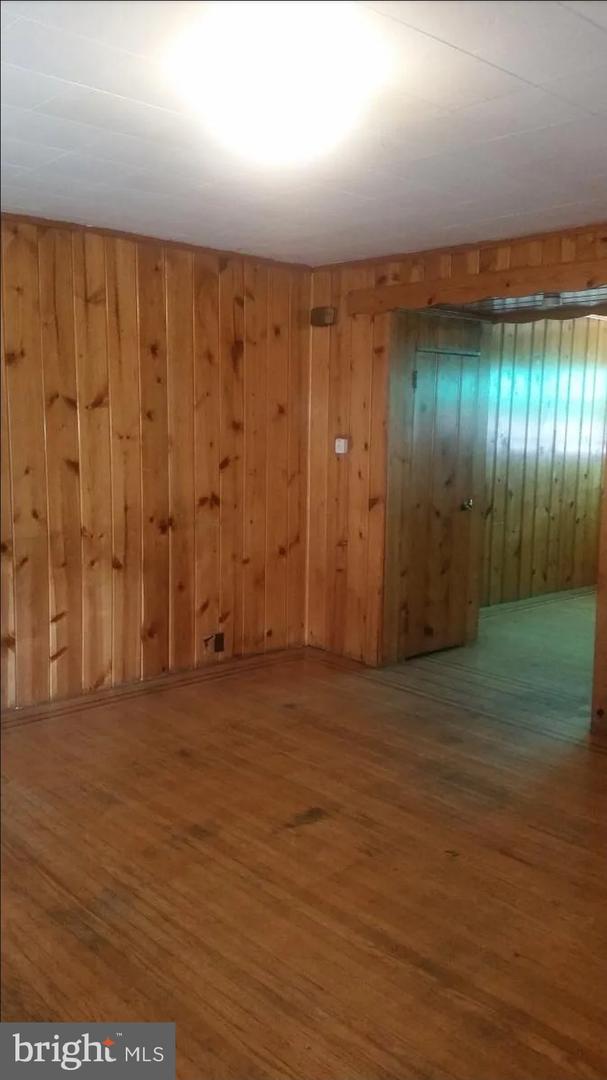 2528 S Massey St Property Photo 5