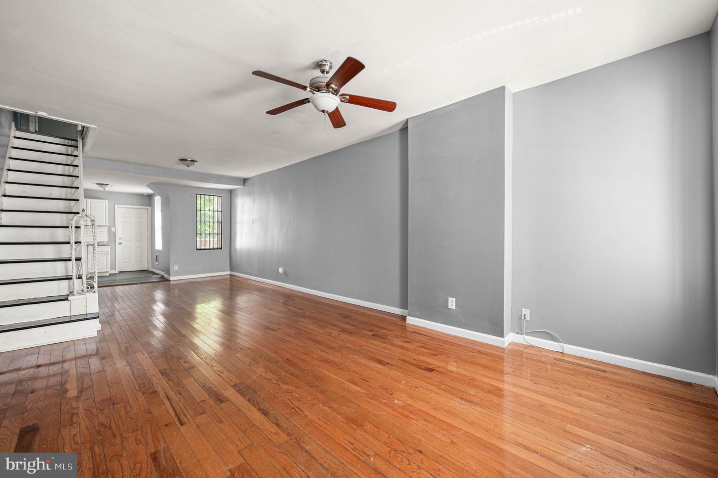 2123 E William St Property Photo 3