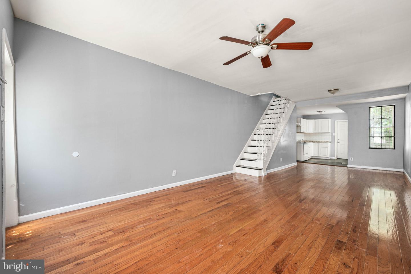 2123 E William St Property Photo 4