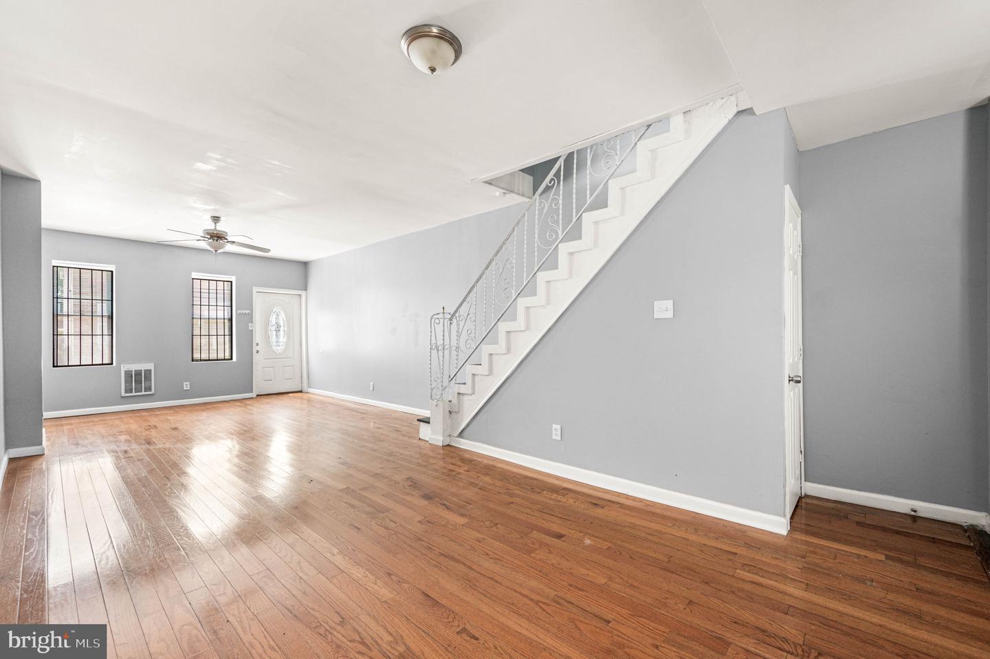 2123 E William St Property Photo 6