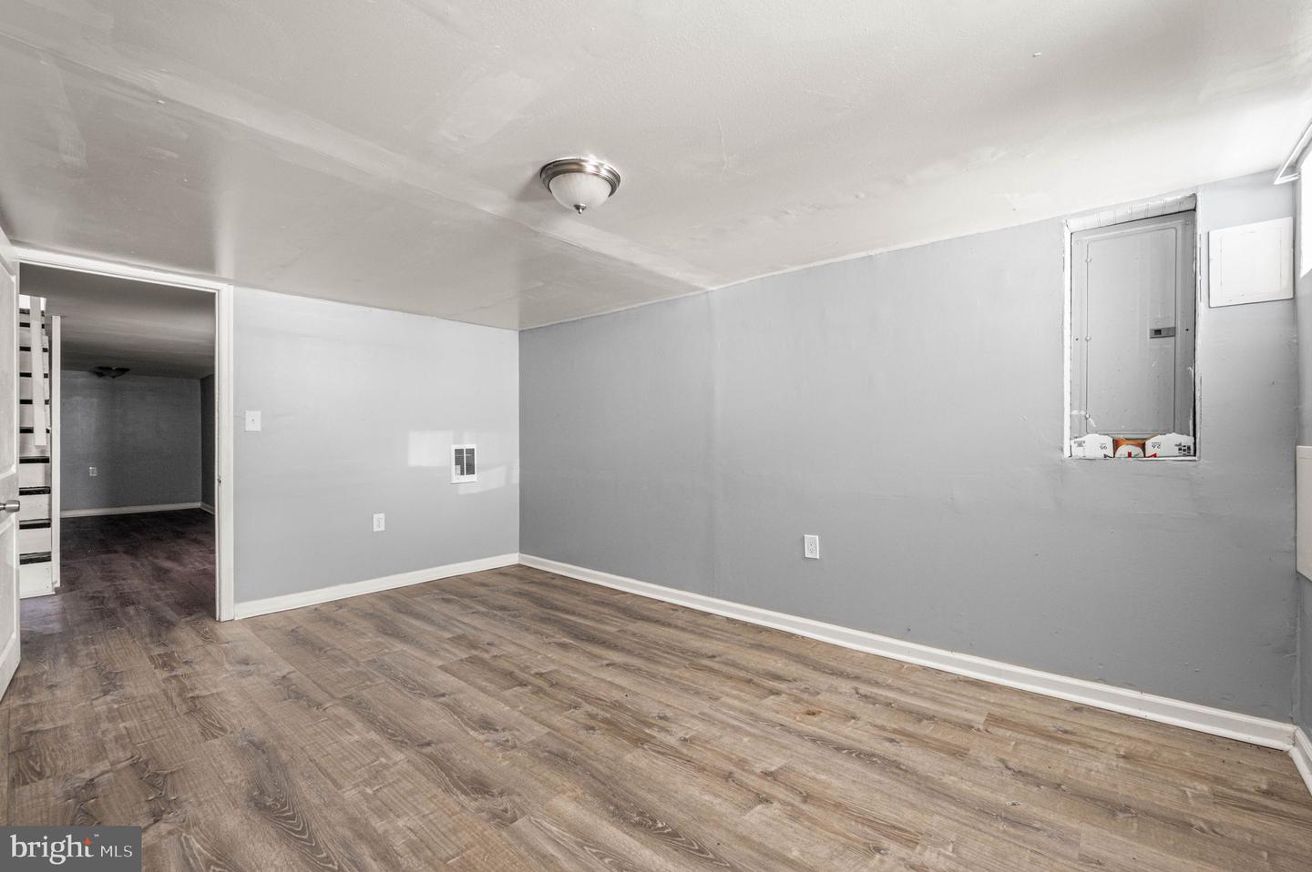 2123 E William St Property Photo 11