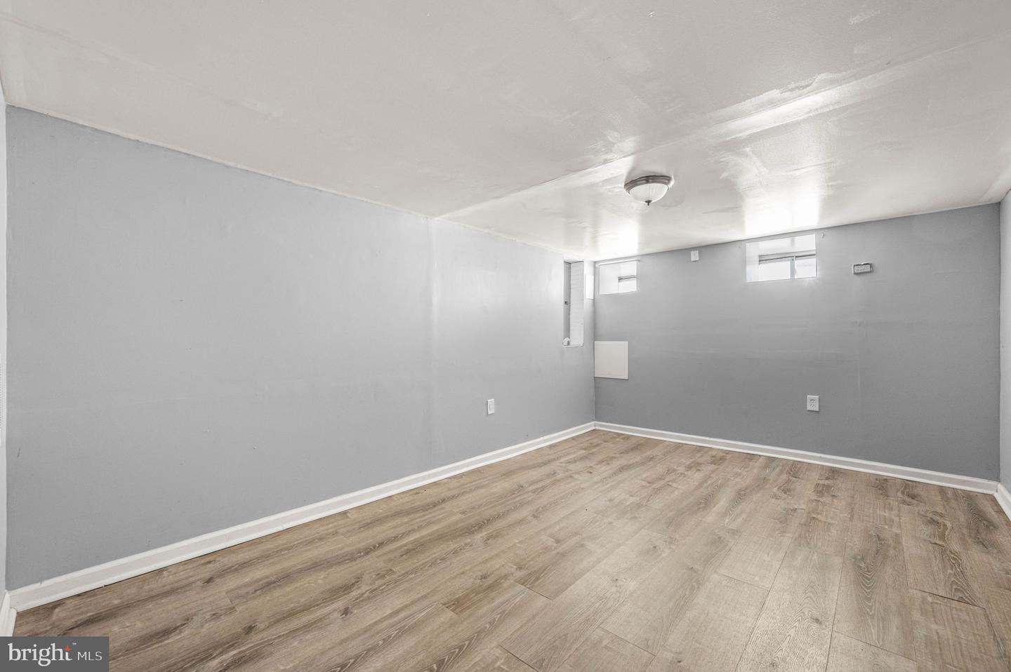 2123 E William St Property Photo 12