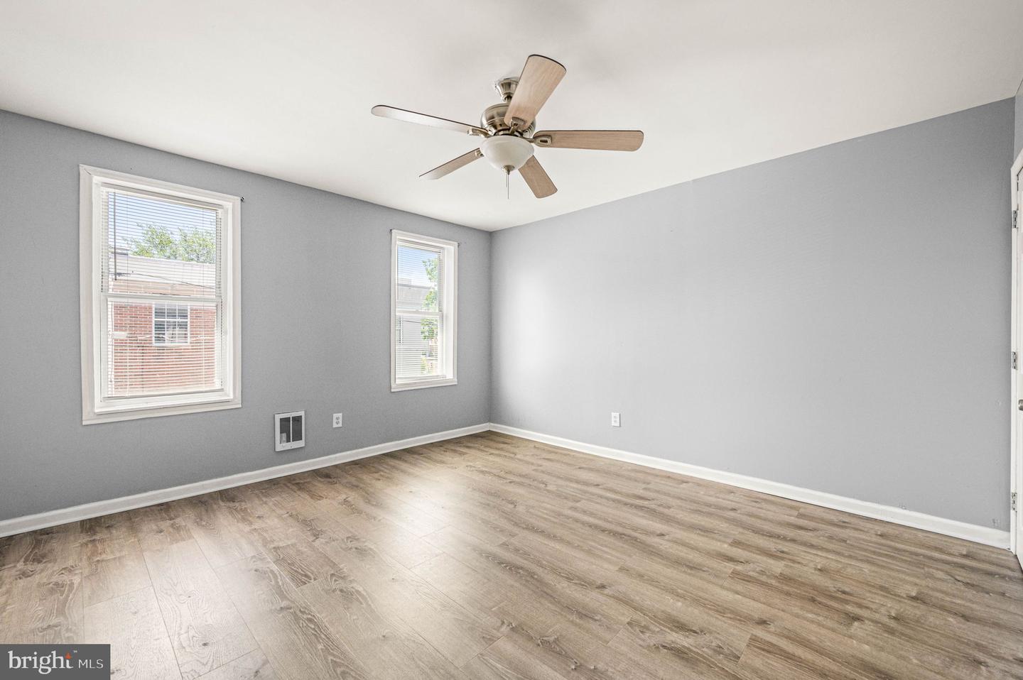 2123 E William St Property Photo 16