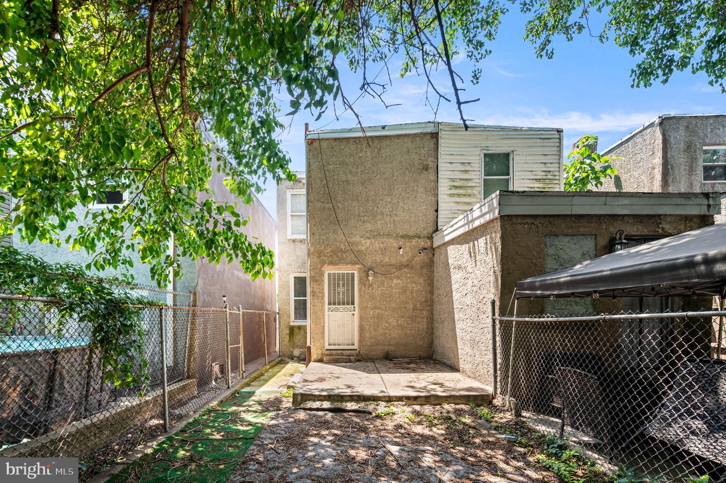 2123 E William St Property Photo 21