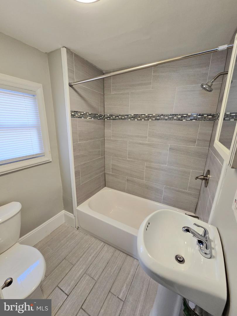 1749 N Bambrey St Property Photo 11