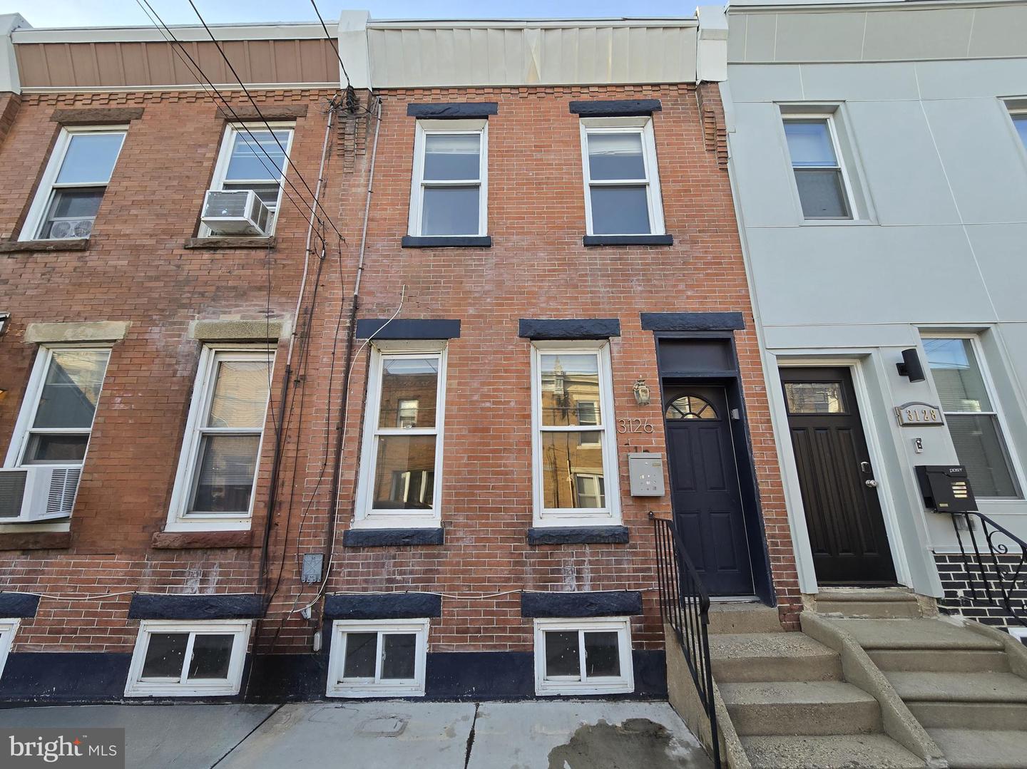 3126 Agate St Property Photo 1