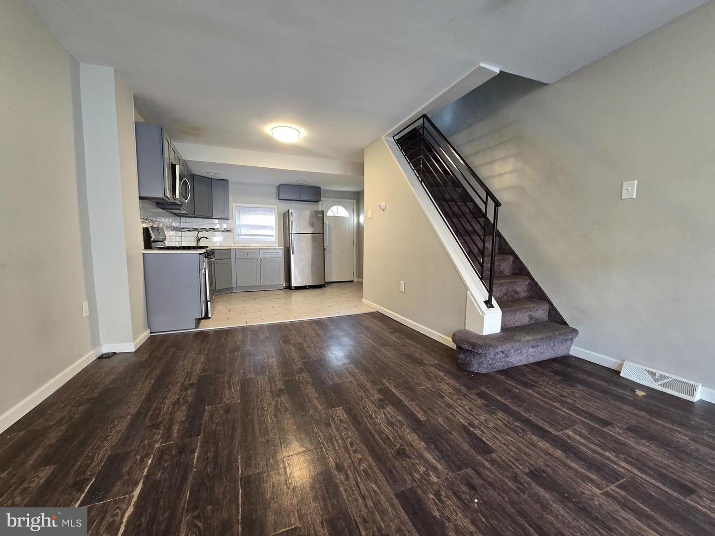 3126 Agate St Property Photo 5