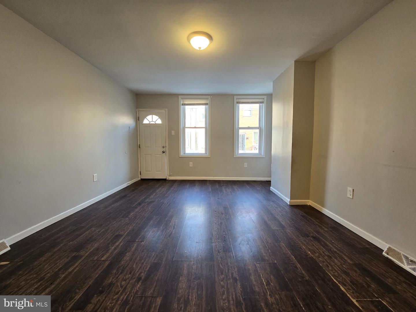 3126 Agate St Property Photo 6
