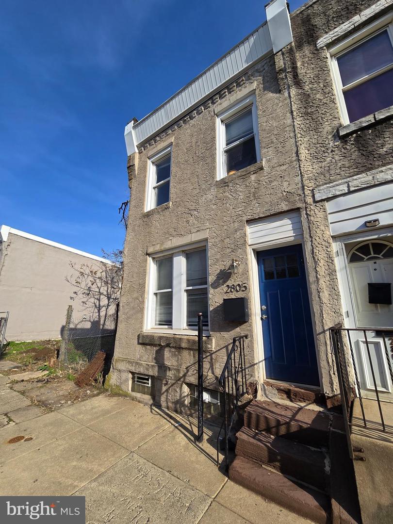 2805 Agate St Property Photo 3