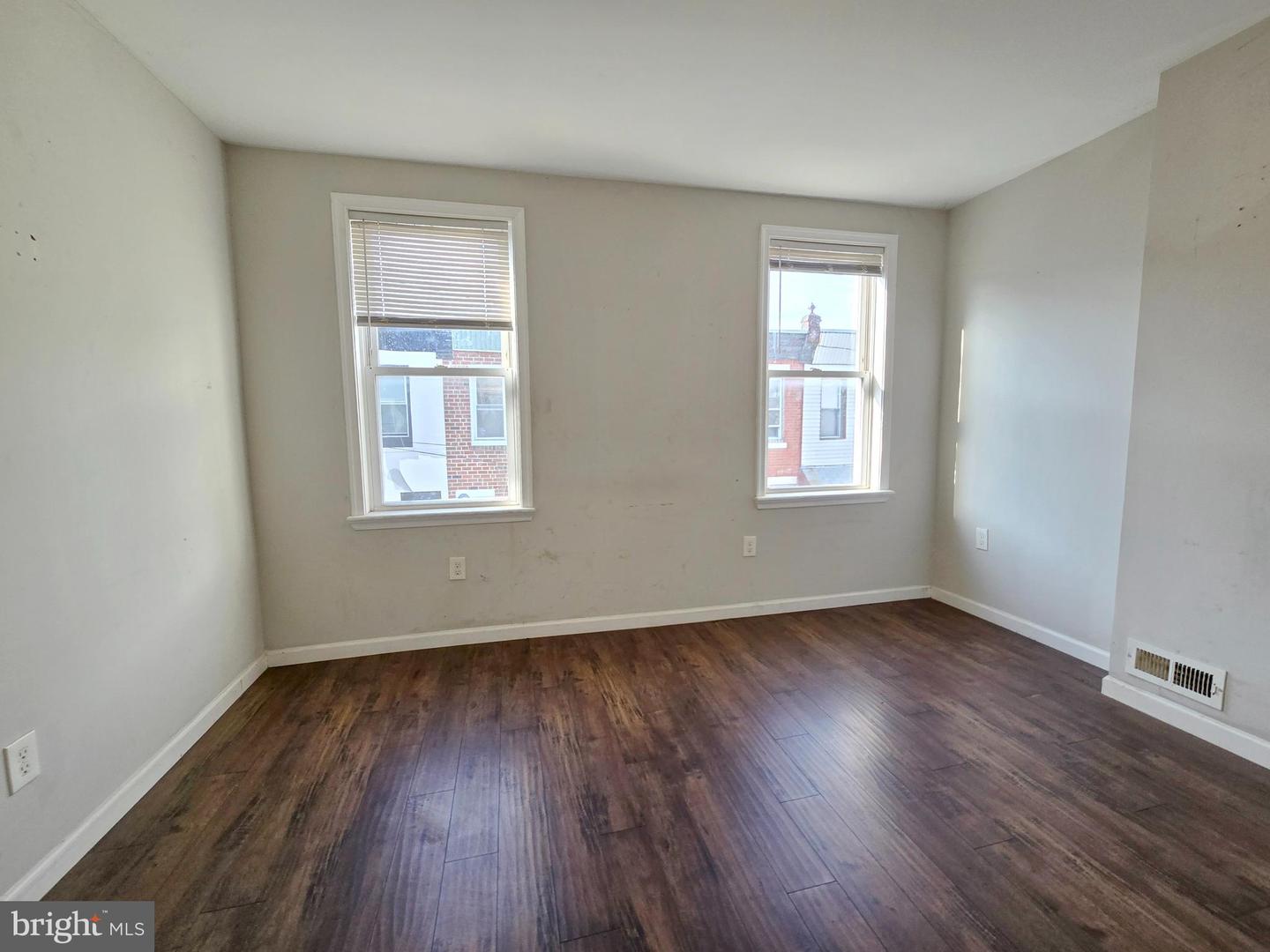 2805 Agate St Property Photo 10