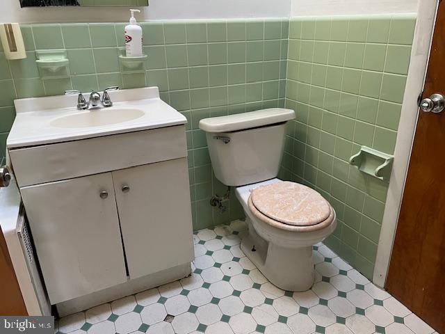 6465 Ditman St Property Photo 15