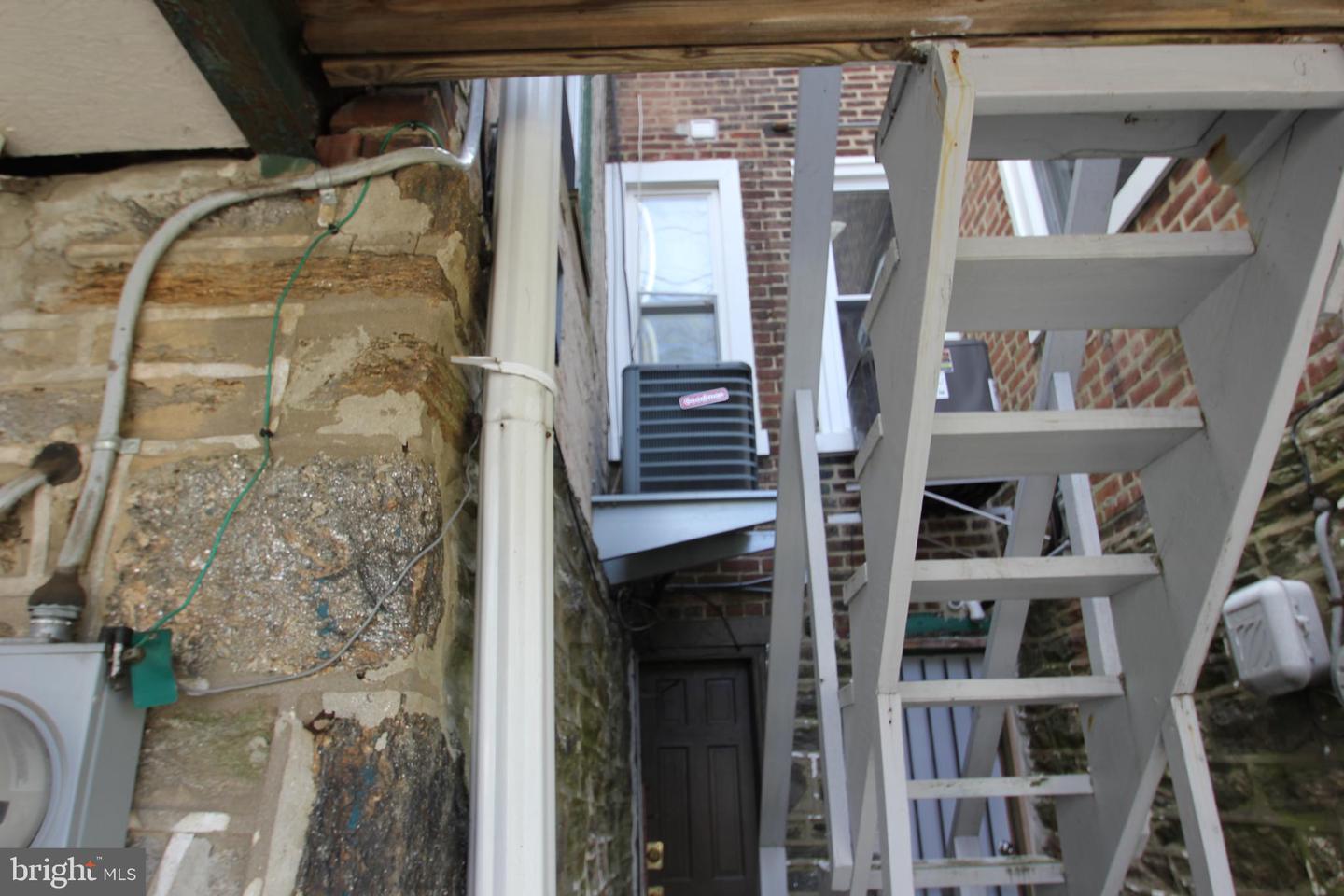 6008 Ogontz Ave Property Photo 14