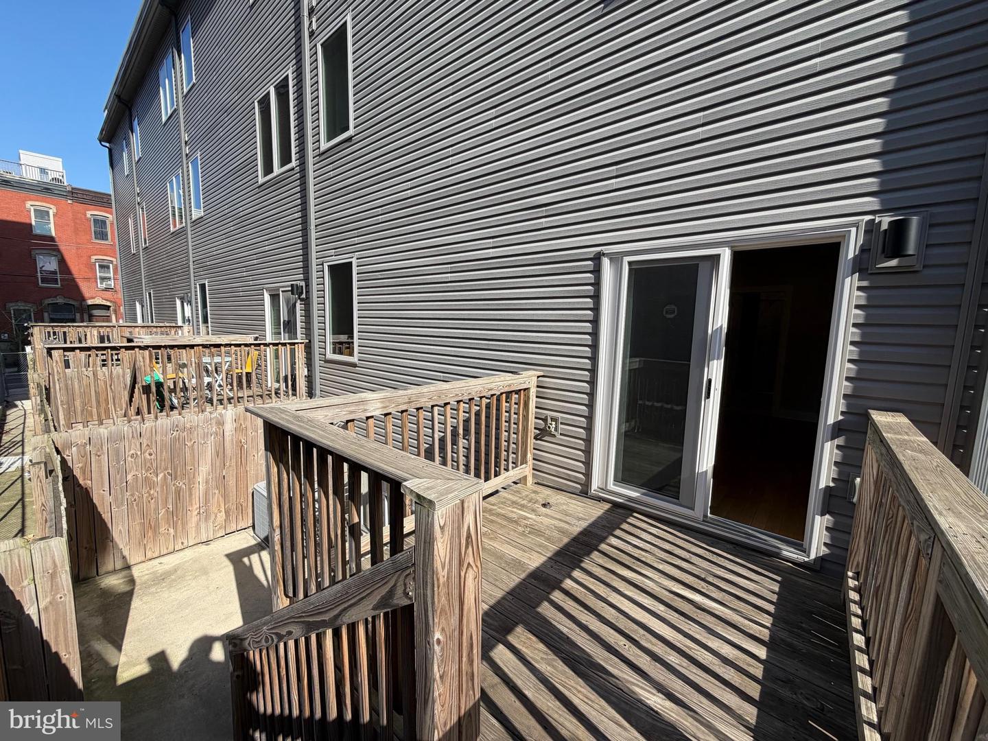1636 Cambridge St Property Photo 24