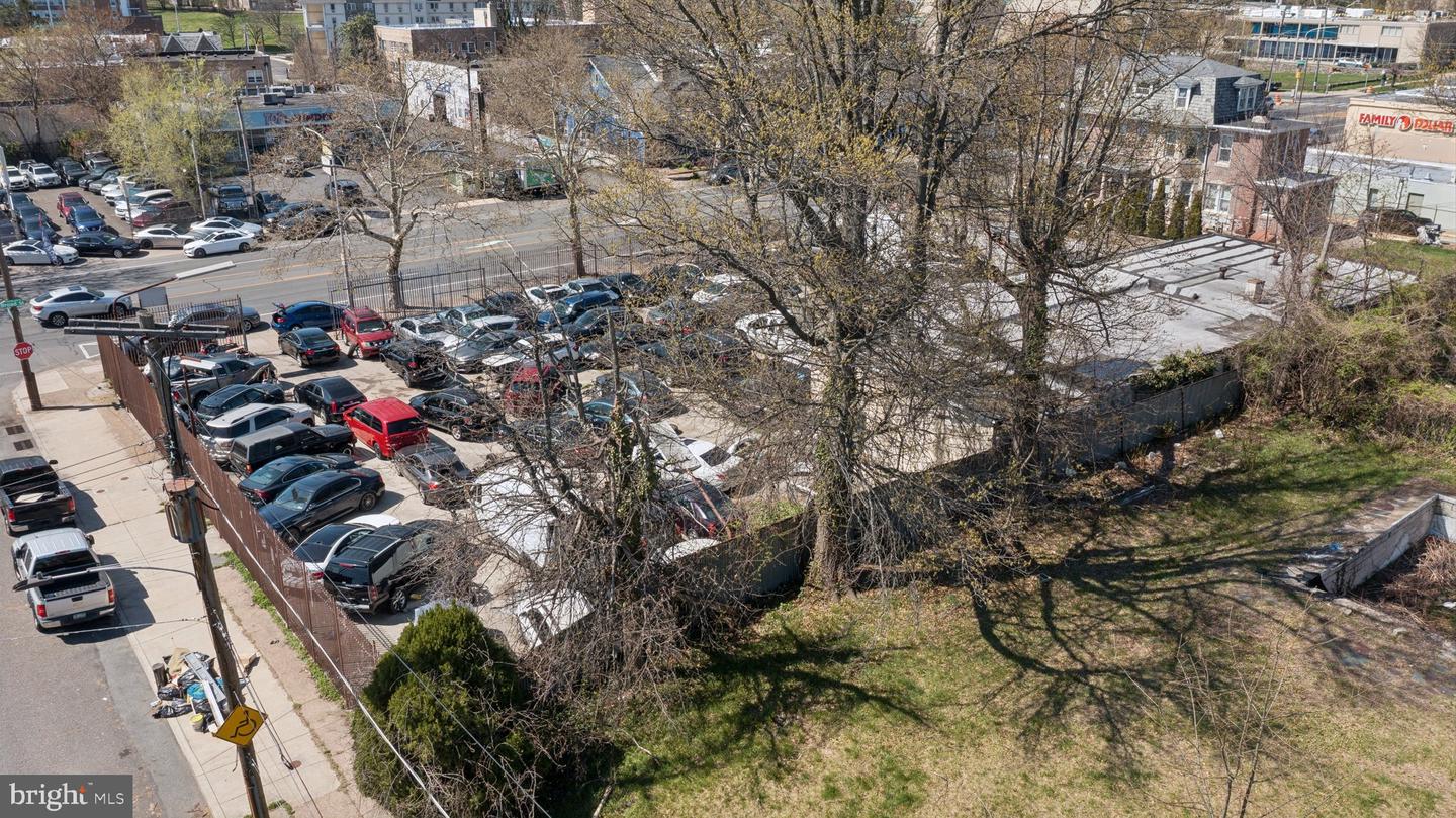 6301-11 N Broad St Property Photo 10