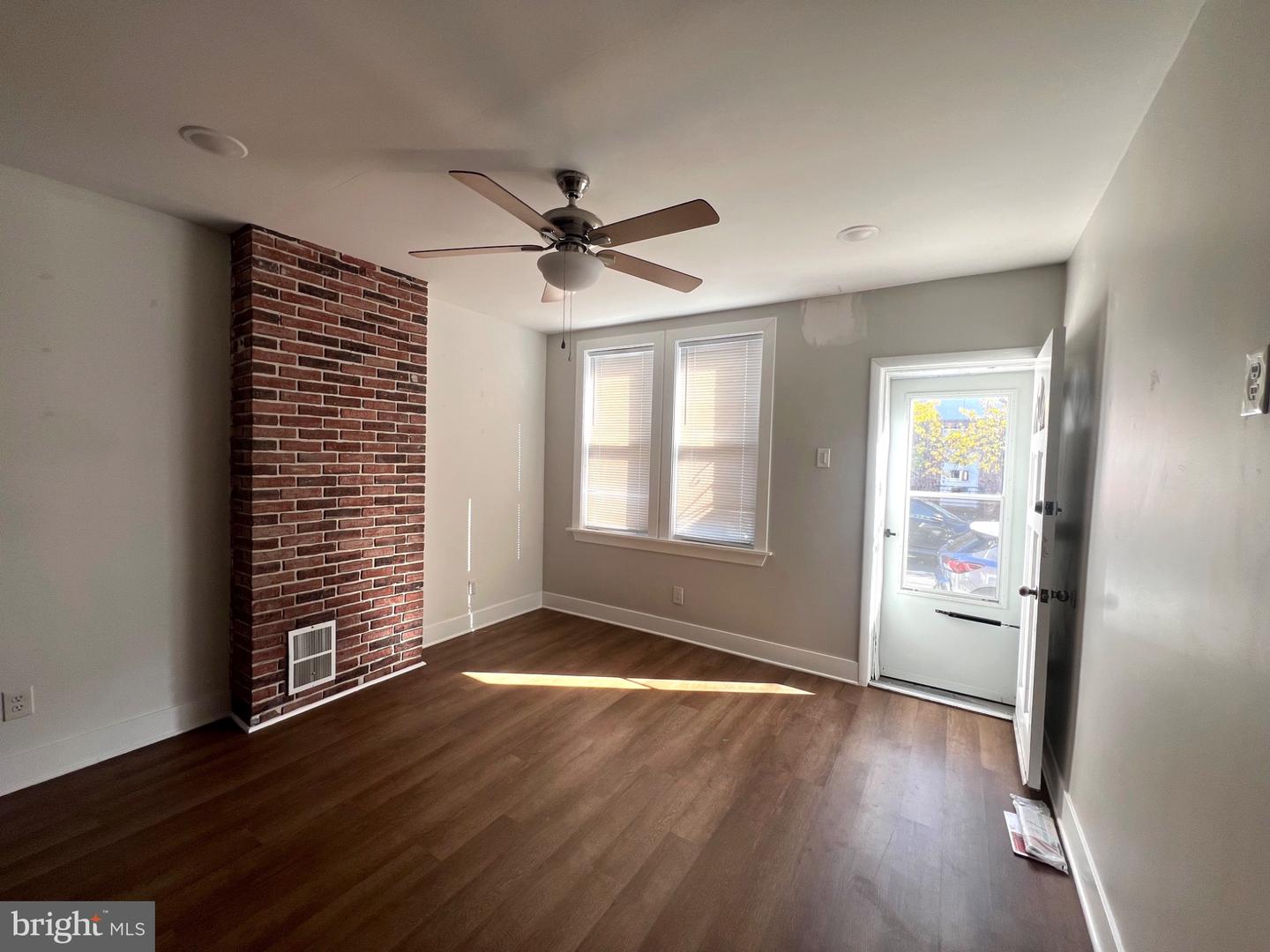 2208 Gaul St Property Photo 7