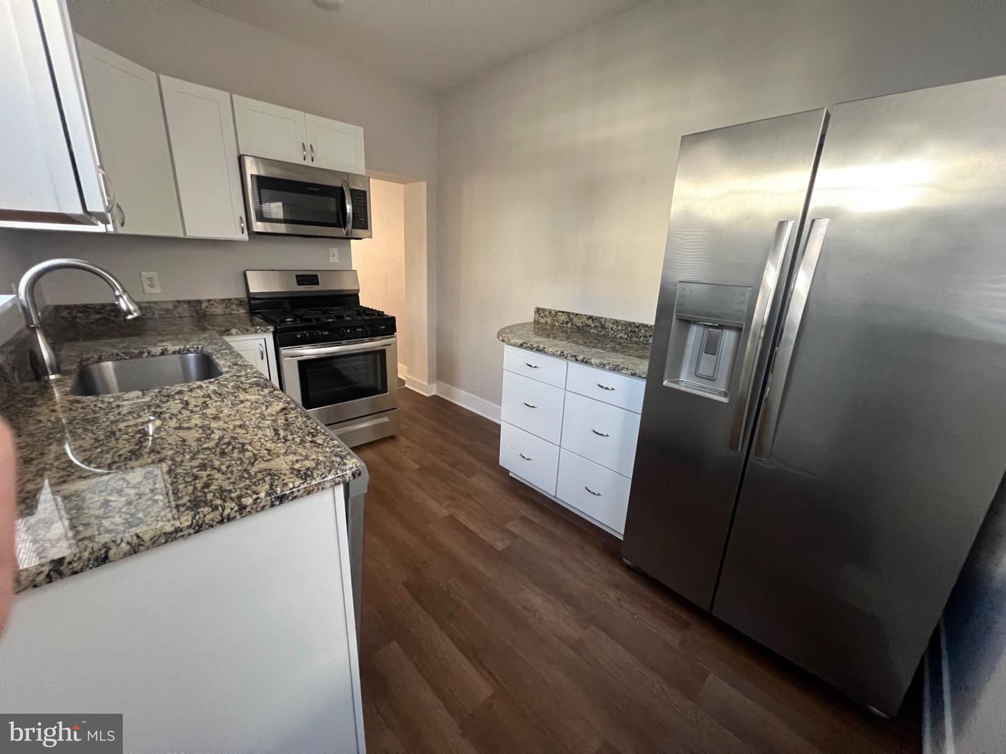2208 Gaul St Property Photo 11