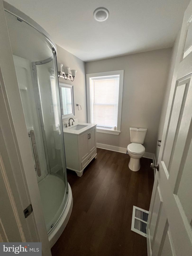 2208 Gaul St Property Photo 12