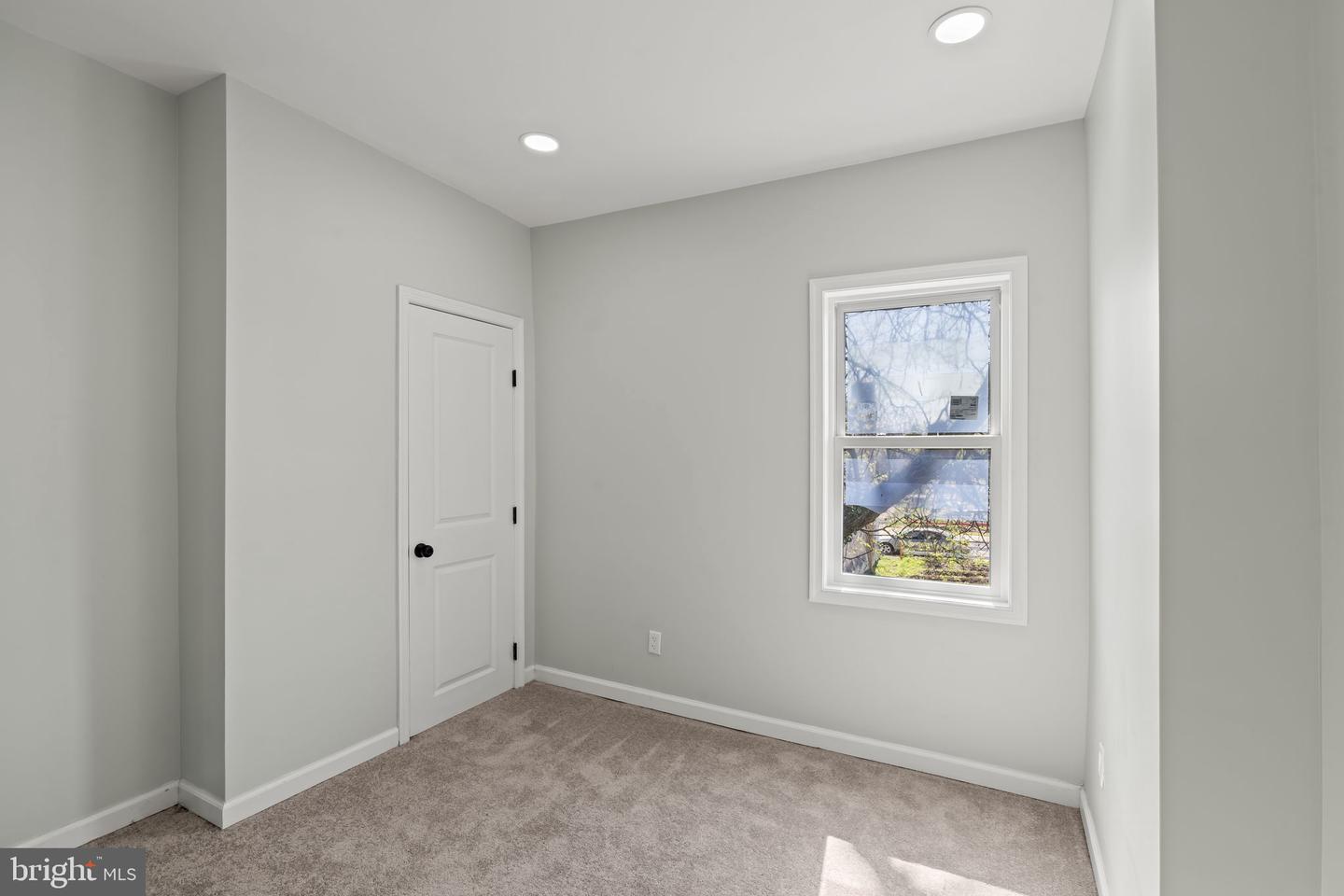 6154 Kingsessing Ave Property Photo 12