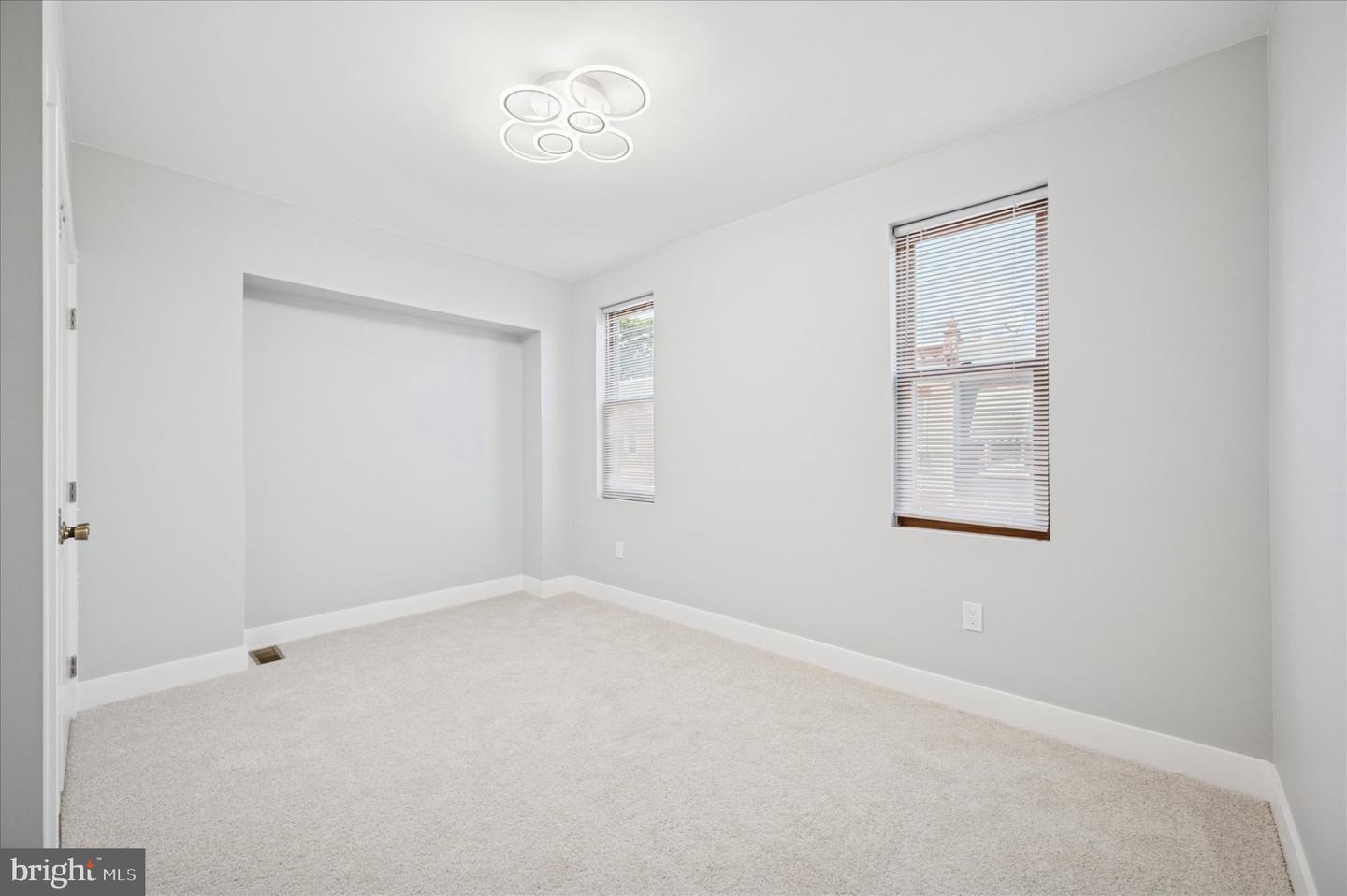 3026 Page St Property Photo 21