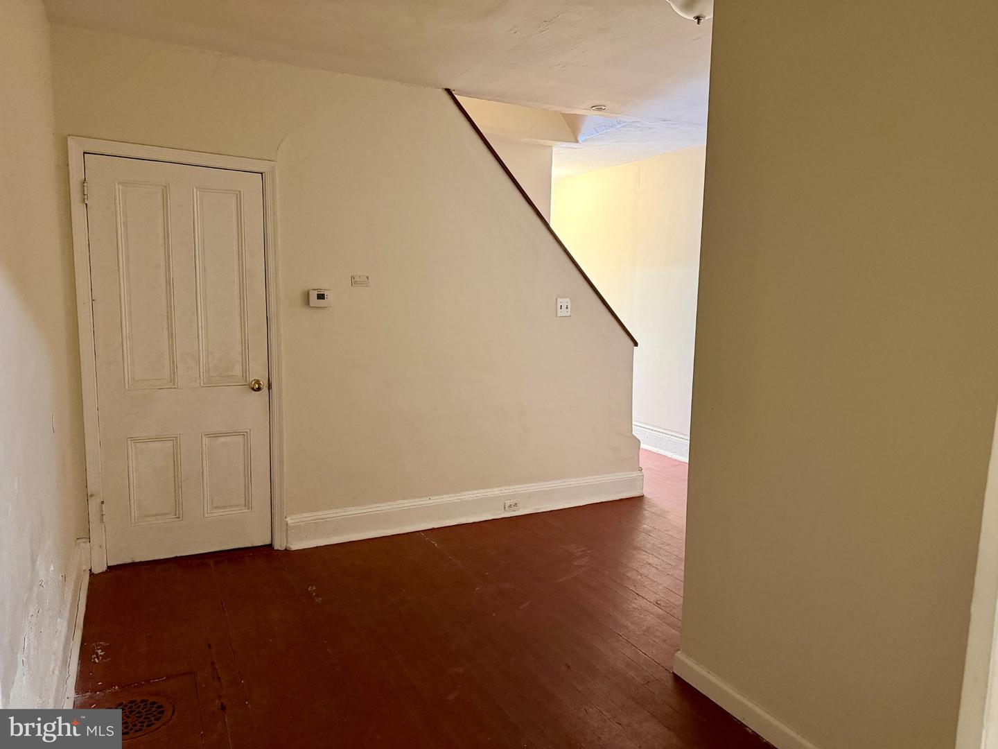3203 Pearl St Property Photo 3
