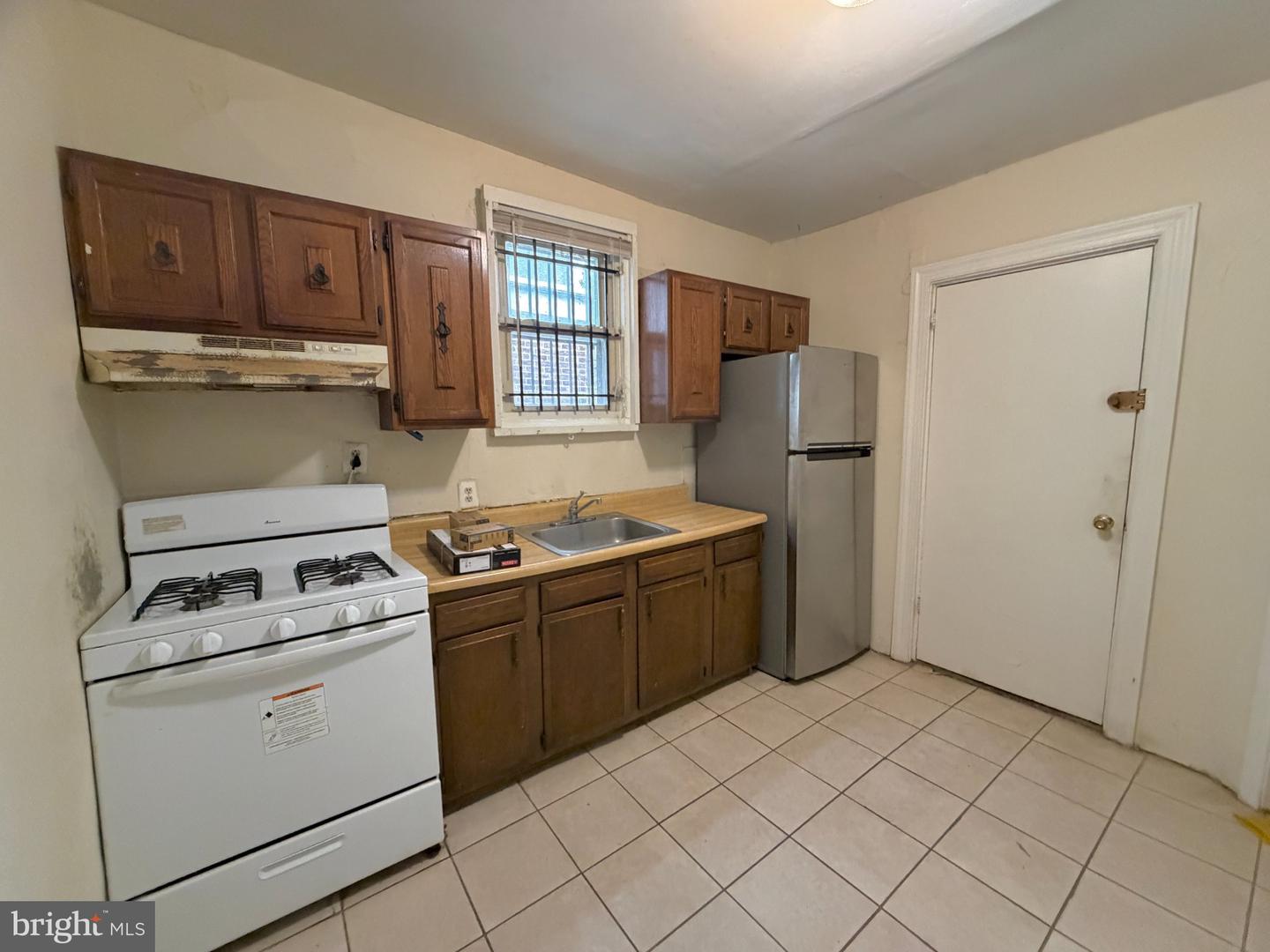 3203 Pearl St Property Photo 4