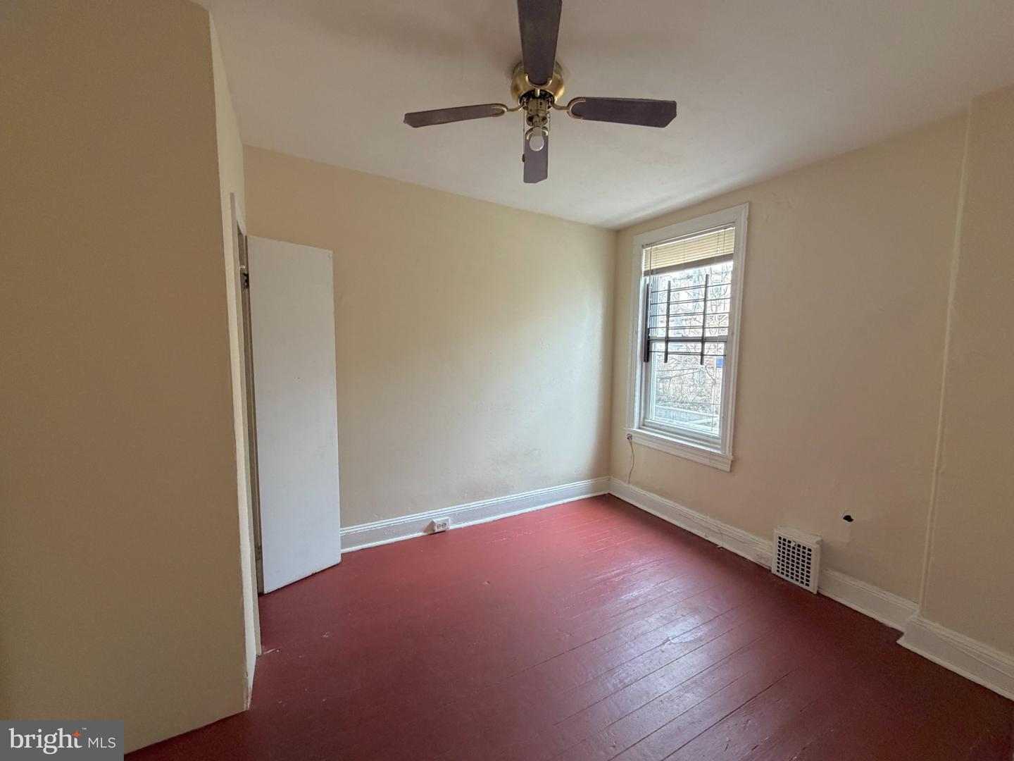 3203 Pearl St Property Photo 8