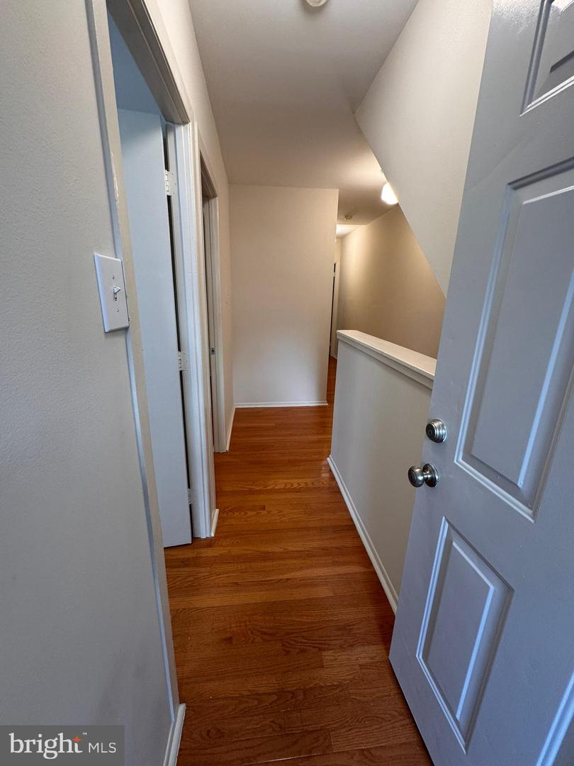 2340 Christian St Property Photo 11
