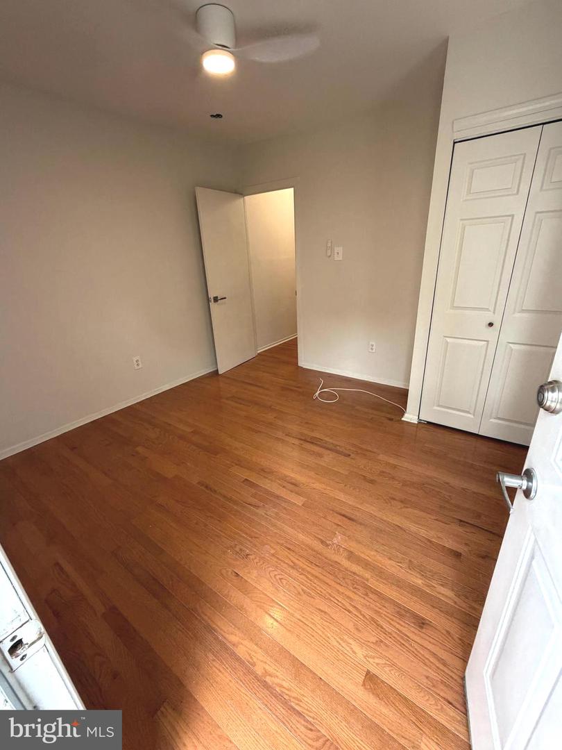 2340 Christian St Property Photo 18