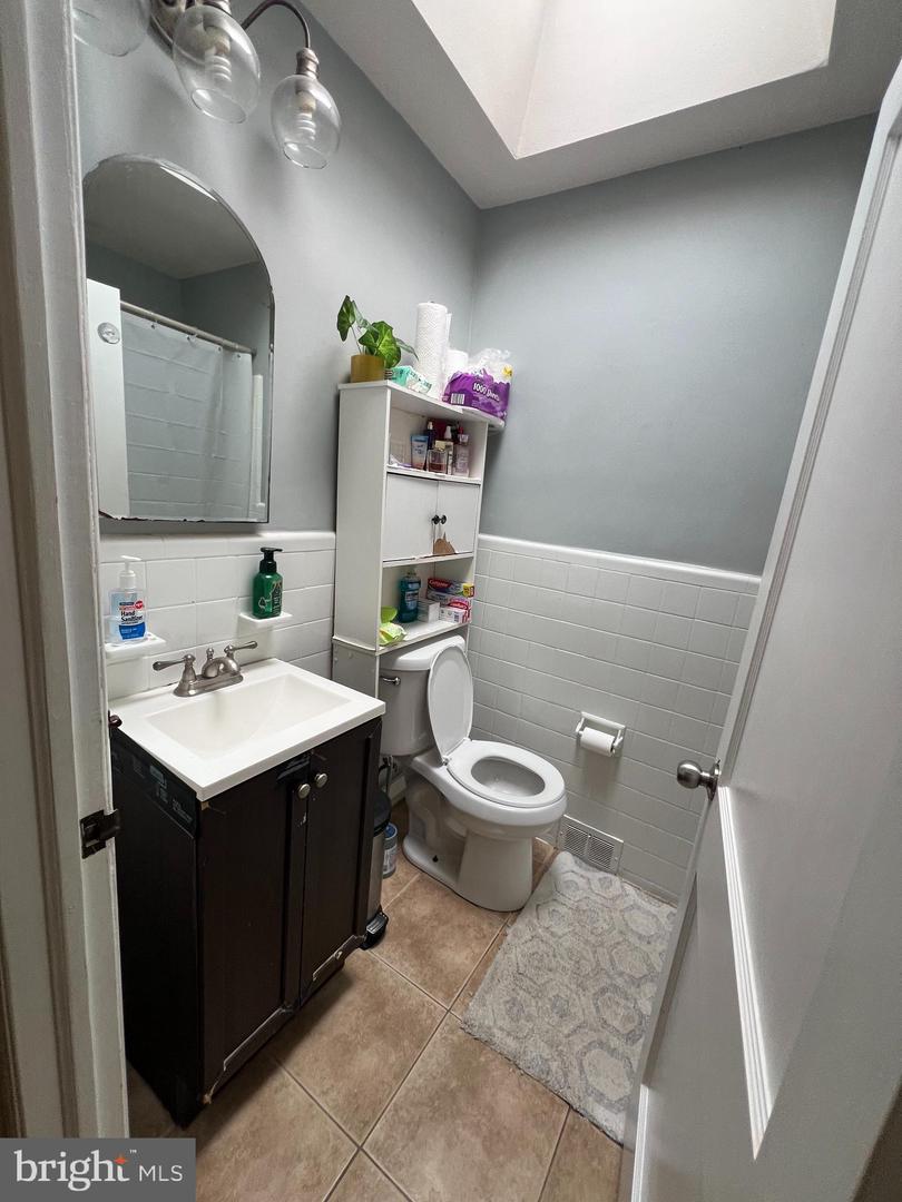 2819 Glenview St Property Photo 11