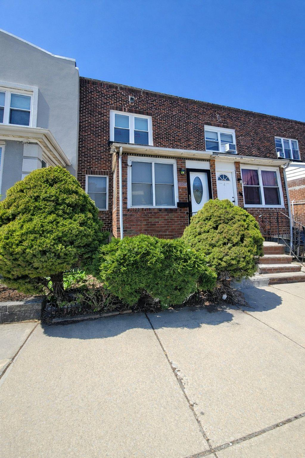 2712 S Darien St Property Photo 2