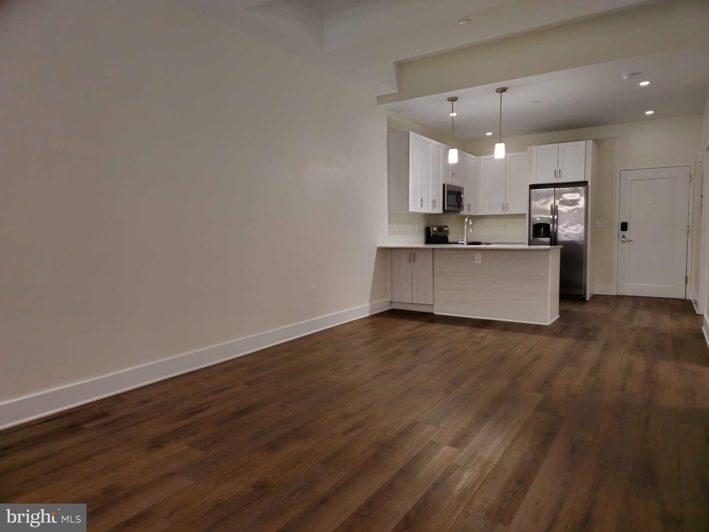 150 S Independence Mall W #315 Property Photo 5